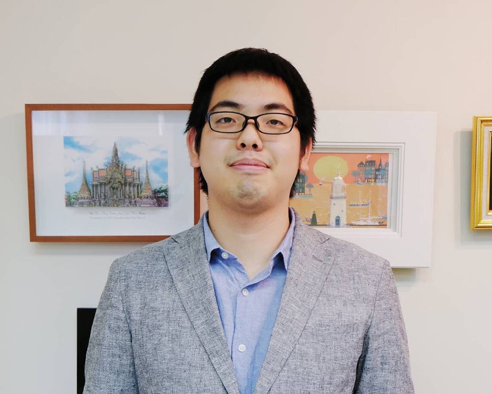 タイ語専門通訳 野崎 光洋